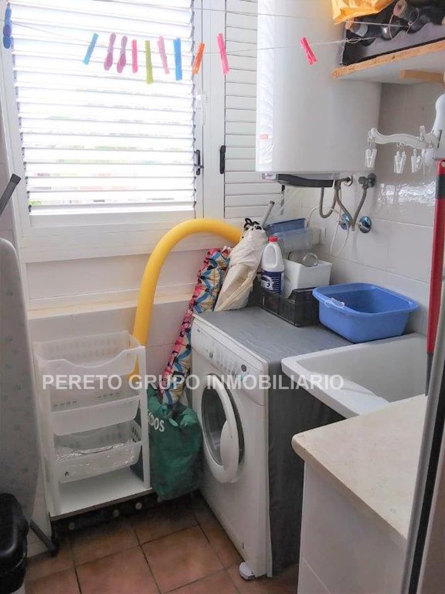 2 soveværelse Lejlighed til salg i Denia med swimmingpool garage - € 369.000 (Ref: 7673960)