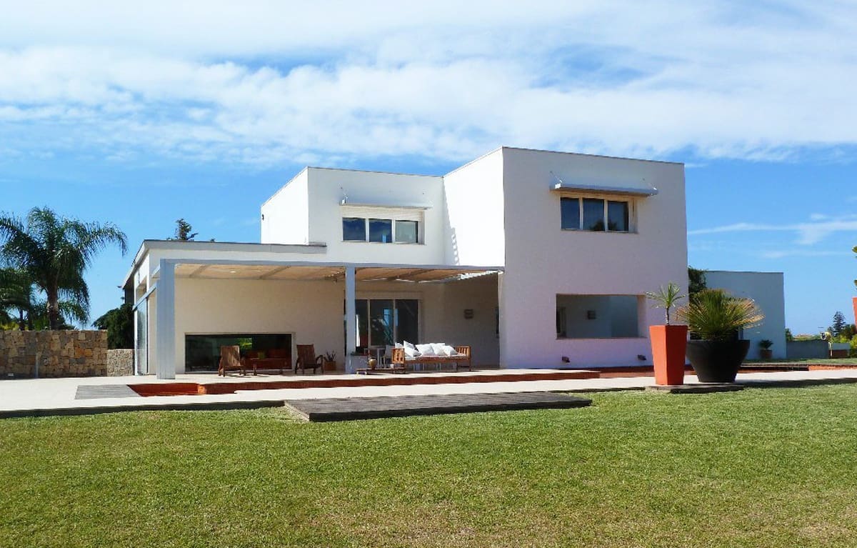 Chalet de 4 habitaciones en Dénia en venta con piscina garaje - 1.990.000 € (Ref: 7673969)