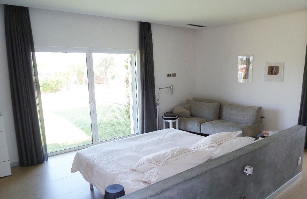 Chalet de 4 habitaciones en Dénia en venta con piscina garaje - 1.990.000 € (Ref: 7673969)