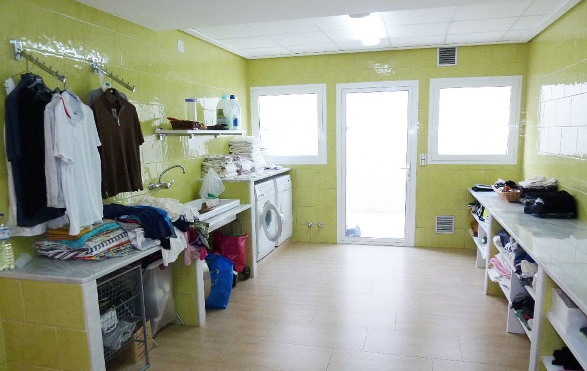 Chalet de 4 habitaciones en Dénia en venta con piscina garaje - 1.990.000 € (Ref: 7673969)