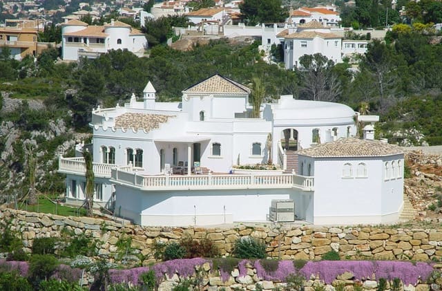 8 makuuhuone Huvila myytävänä paikassa El Montgó, Dénia mukana uima-altaan 
autotalli - 3 500 000 € (Ref: 7673970)