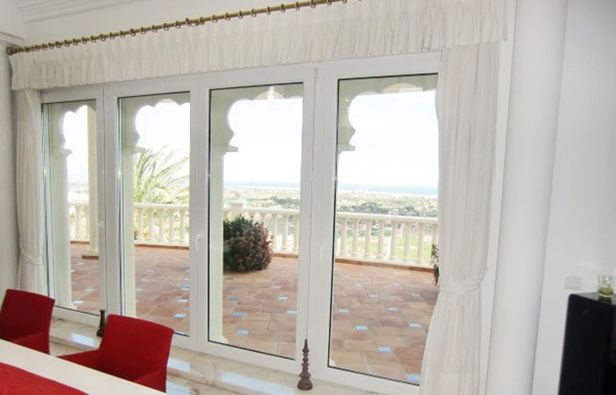 8 soverom Villa til salgs i Denia med svømmebasseng garasje - € 3 500 000 (Ref: 7673970)