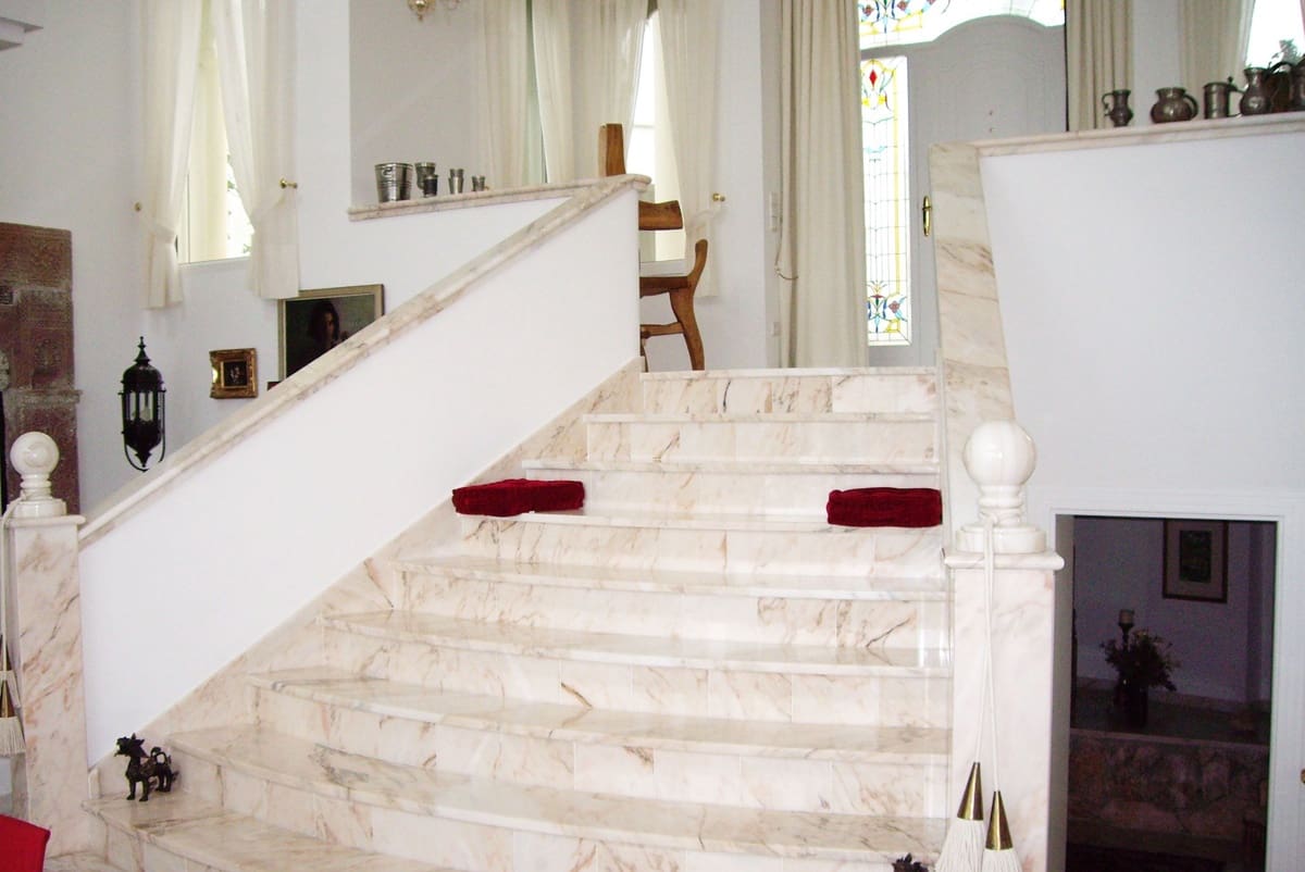 8 soverom Villa til salgs i Denia med svømmebasseng garasje - € 3 500 000 (Ref: 7673970)