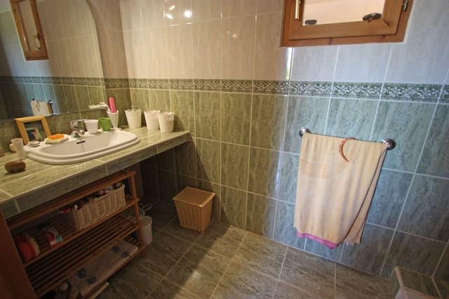 6 soveværelse Villa til salg i Pedreguer med swimmingpool garage - € 698.500 (Ref: 7816549)