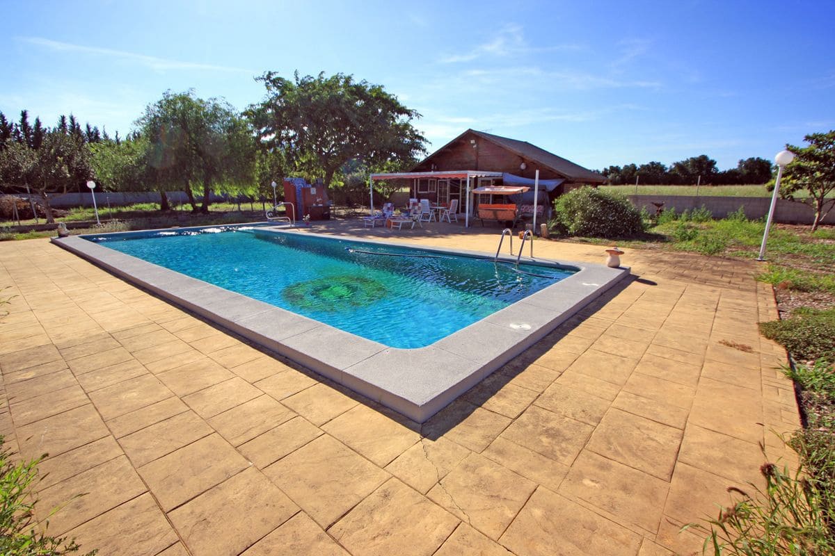 4 bedroom Villa for sale in Els Poblets with pool garage - € 850,000 (Ref: 7823003)