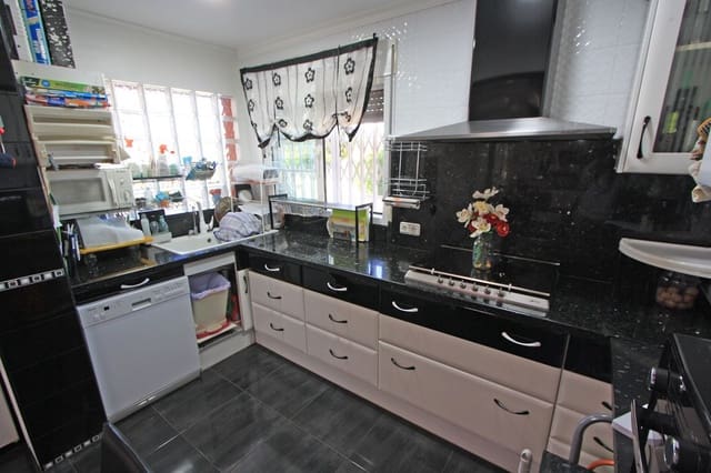 4 chambre Villa/Maison à vendre à Els Poblets avec piscine garage - 850 000 € (Ref: 7823003)