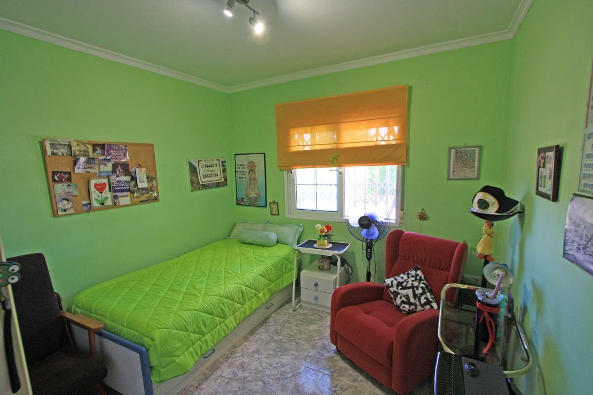 4 bedroom Villa for sale in Els Poblets with pool garage - € 850,000 (Ref: 7823003)