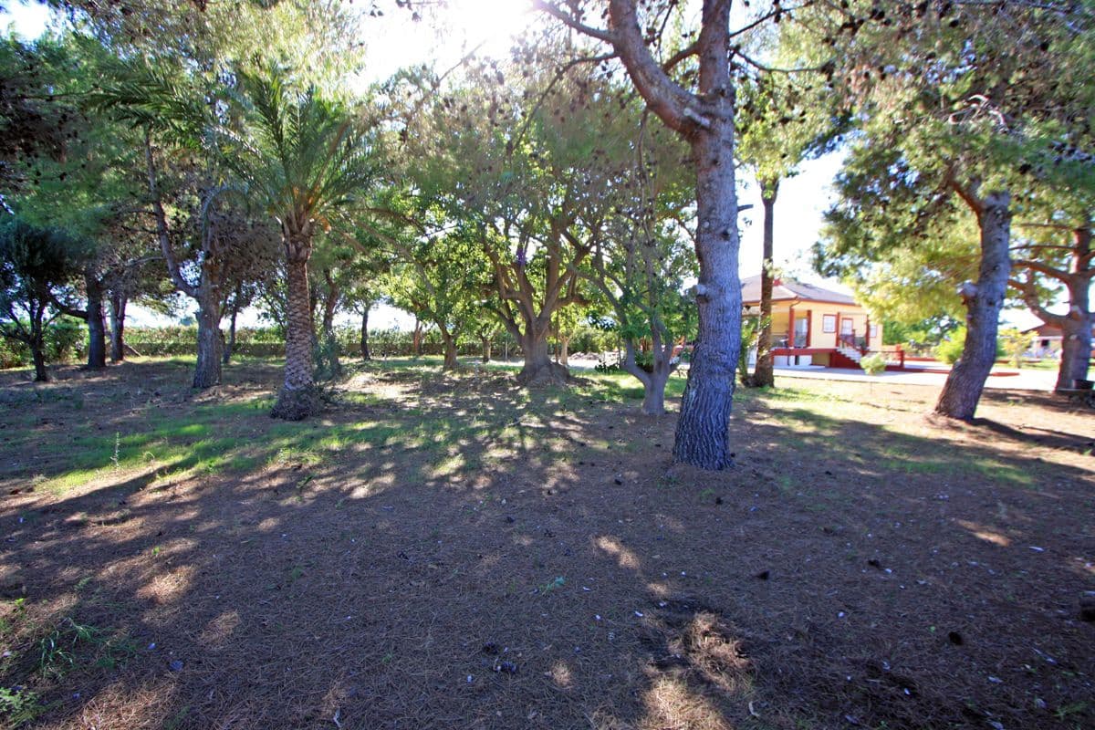 4 bedroom Villa for sale in Els Poblets with pool garage - € 850,000 (Ref: 7823003)