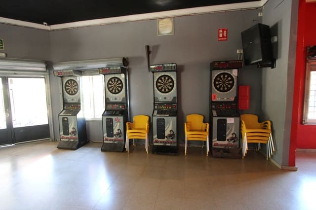 Commercial for sale in Orba with garage - € 350,000 (Ref: 7977784)