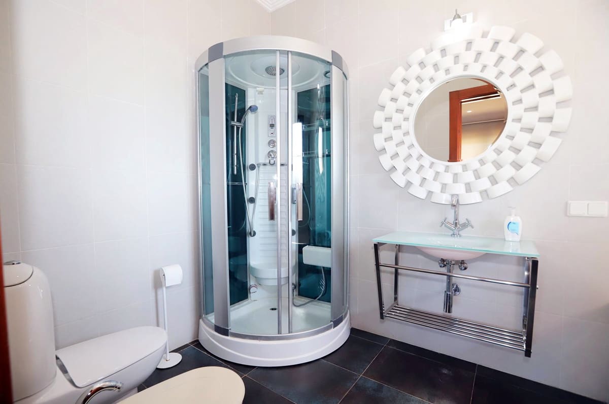 5 quarto Moradia para venda em Denia com piscina garagem - 1 895 000 € (Ref: 812338)