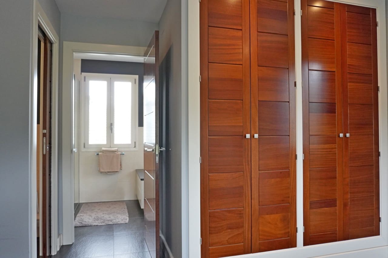 5 soveværelse Villa til salg i Monte Pego med swimmingpool garage - € 825.000 (Ref: 8125303)