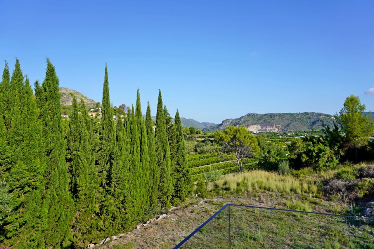 5 soveværelse Villa til salg i Monte Pego med swimmingpool garage - € 825.000 (Ref: 8125303)