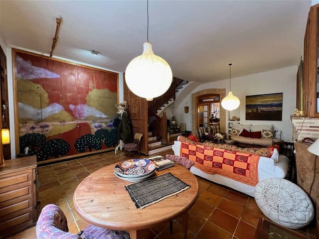 5 chambre Maison de Ville à vendre à Orba - 340 000 € (Ref: 8174043)