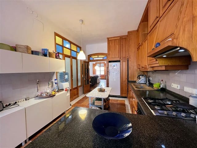 5 chambre Maison de Ville à vendre à Orba - 340 000 € (Ref: 8174043)