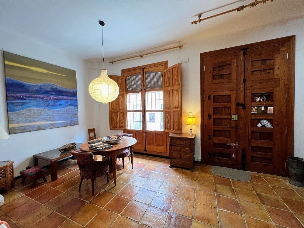 5 chambre Maison de Ville à vendre à Orba - 340 000 € (Ref: 8174043)