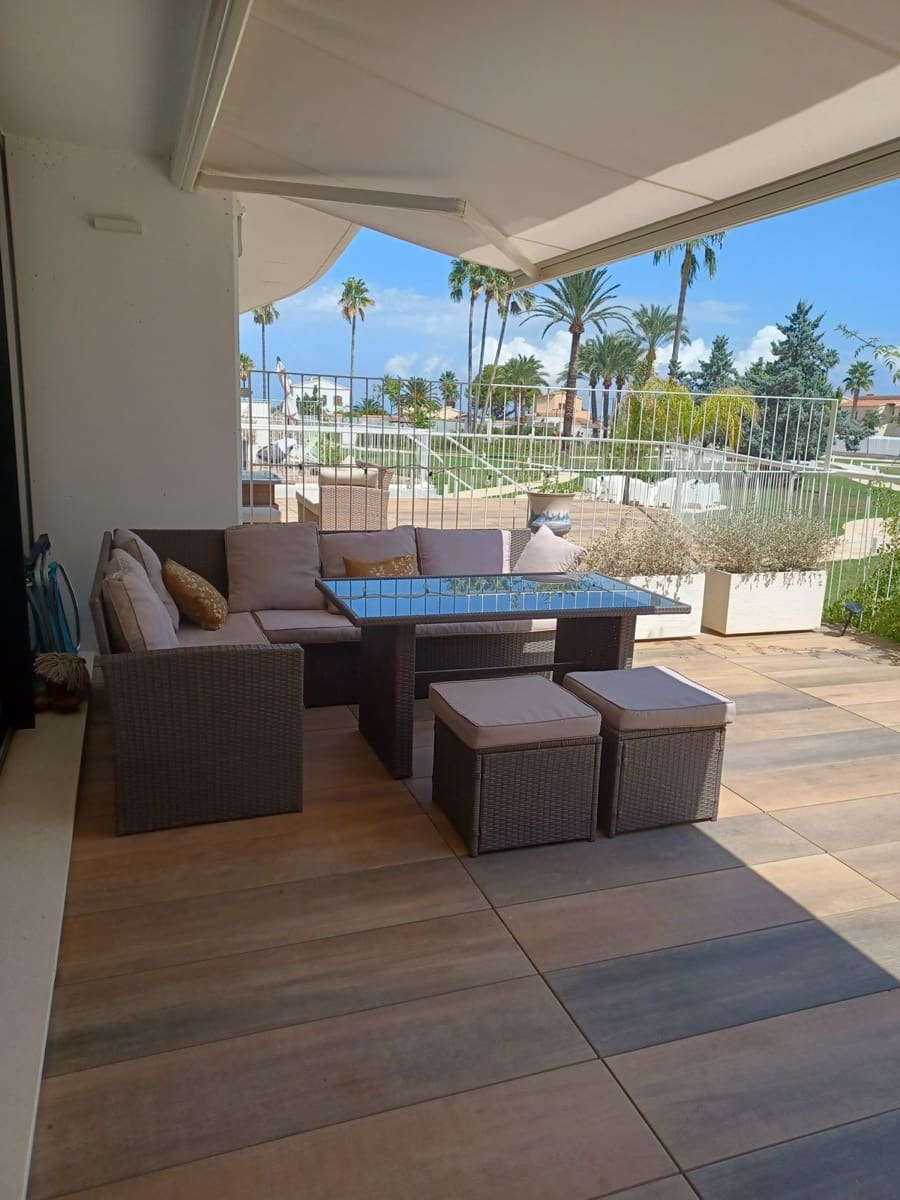 2 Zimmer Apartment zu verkaufen in Denia mit Pool Garage - 315.000 € (Ref: 8205217)