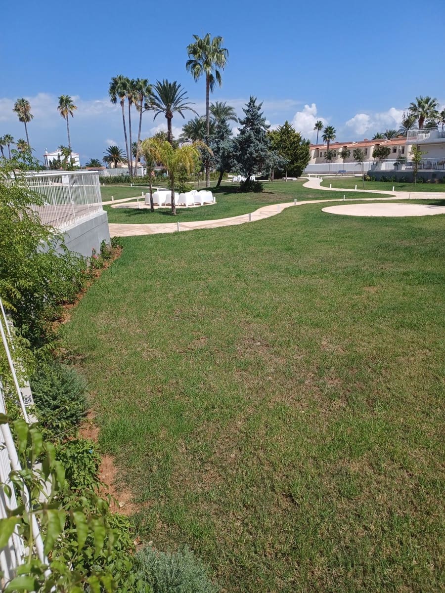 2 Zimmer Apartment zu verkaufen in Denia mit Pool Garage - 315.000 € (Ref: 8205217)