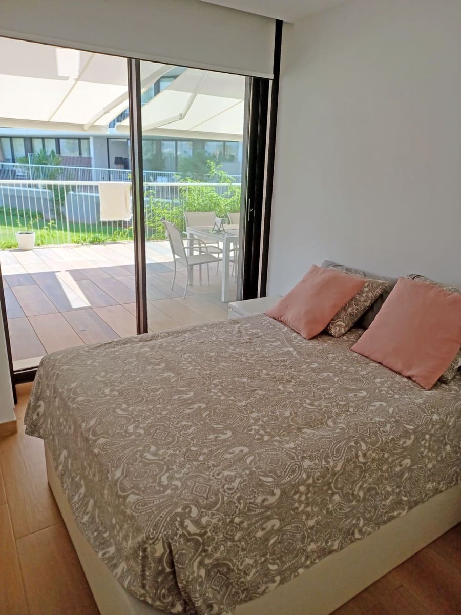 2 Zimmer Apartment zu verkaufen in Denia mit Pool Garage - 315.000 € (Ref: 8205217)