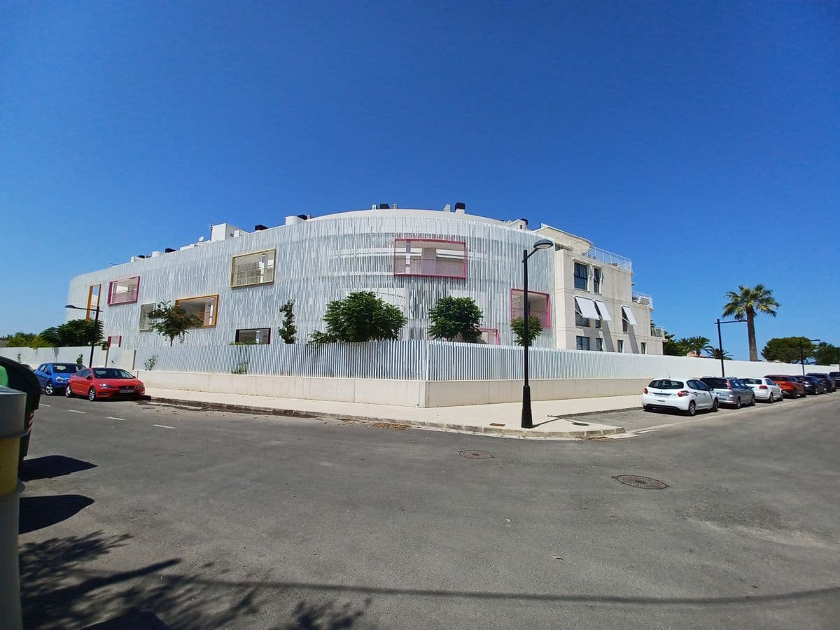 2 Zimmer Apartment zu verkaufen in Denia mit Pool Garage - 315.000 € (Ref: 8205217)