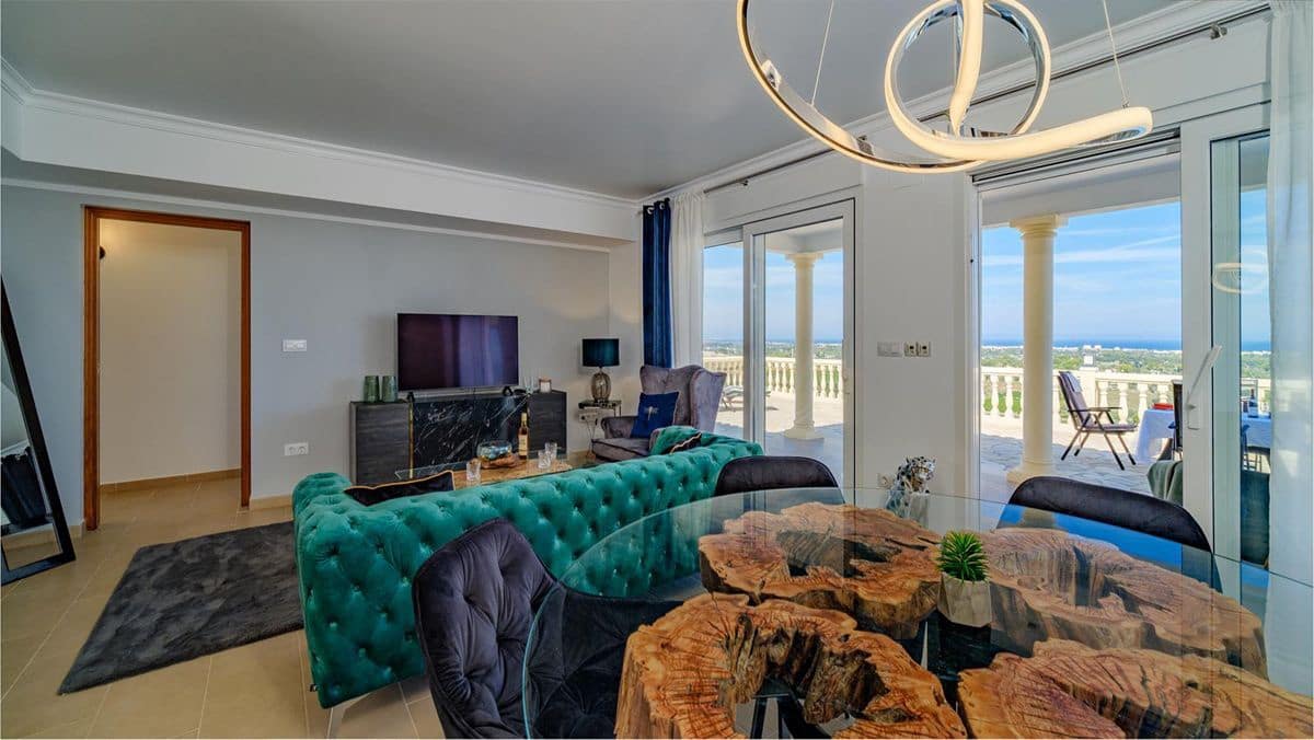 3 sypialnia Willa na sprzedaż w Denia z basenem garażem - 750 000 € (Ref: 8205233)