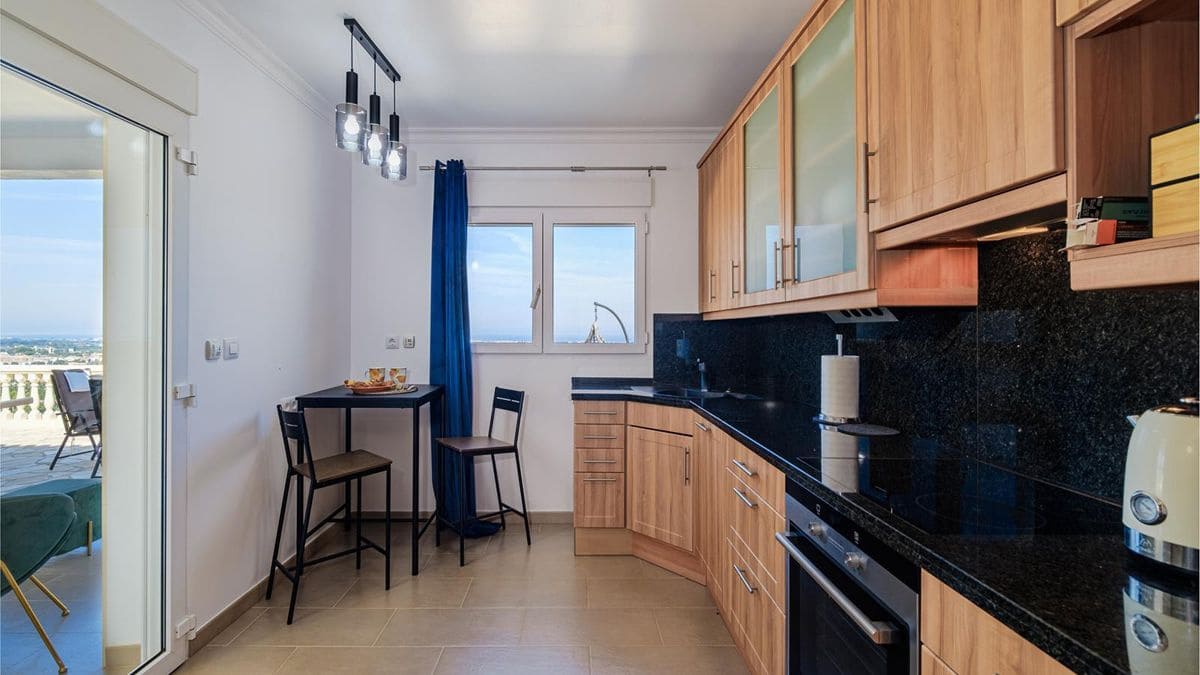 3 sypialnia Willa na sprzedaż w Denia z basenem garażem - 750 000 € (Ref: 8205233)