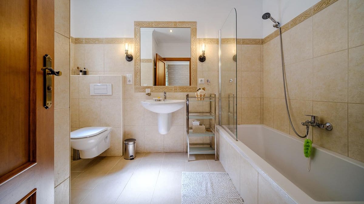 3 sypialnia Willa na sprzedaż w Denia z basenem garażem - 750 000 € (Ref: 8205233)