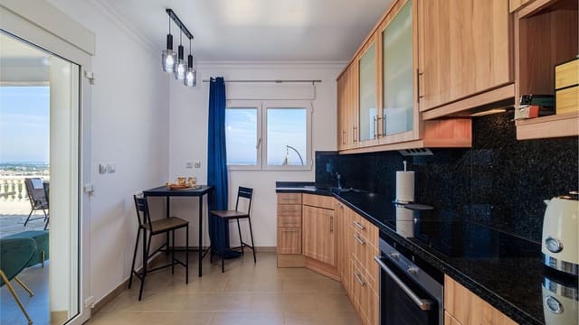 3 sypialnia Willa na sprzedaż w El Montgó, Dénia z basenem garażem - 750 000 € (Ref: 8205233)