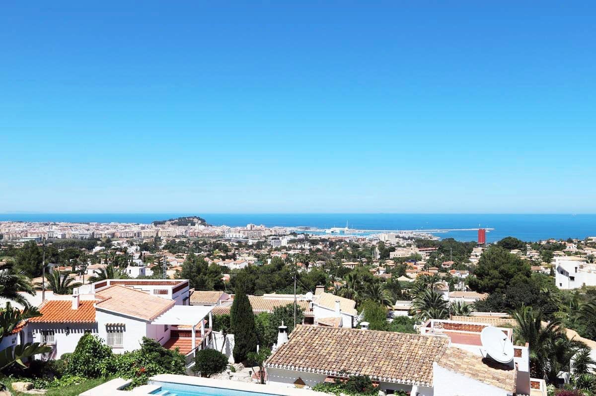 3 Zimmer Villa zu verkaufen in Denia mit Pool Garage - 829.000 € (Ref: 8205240)