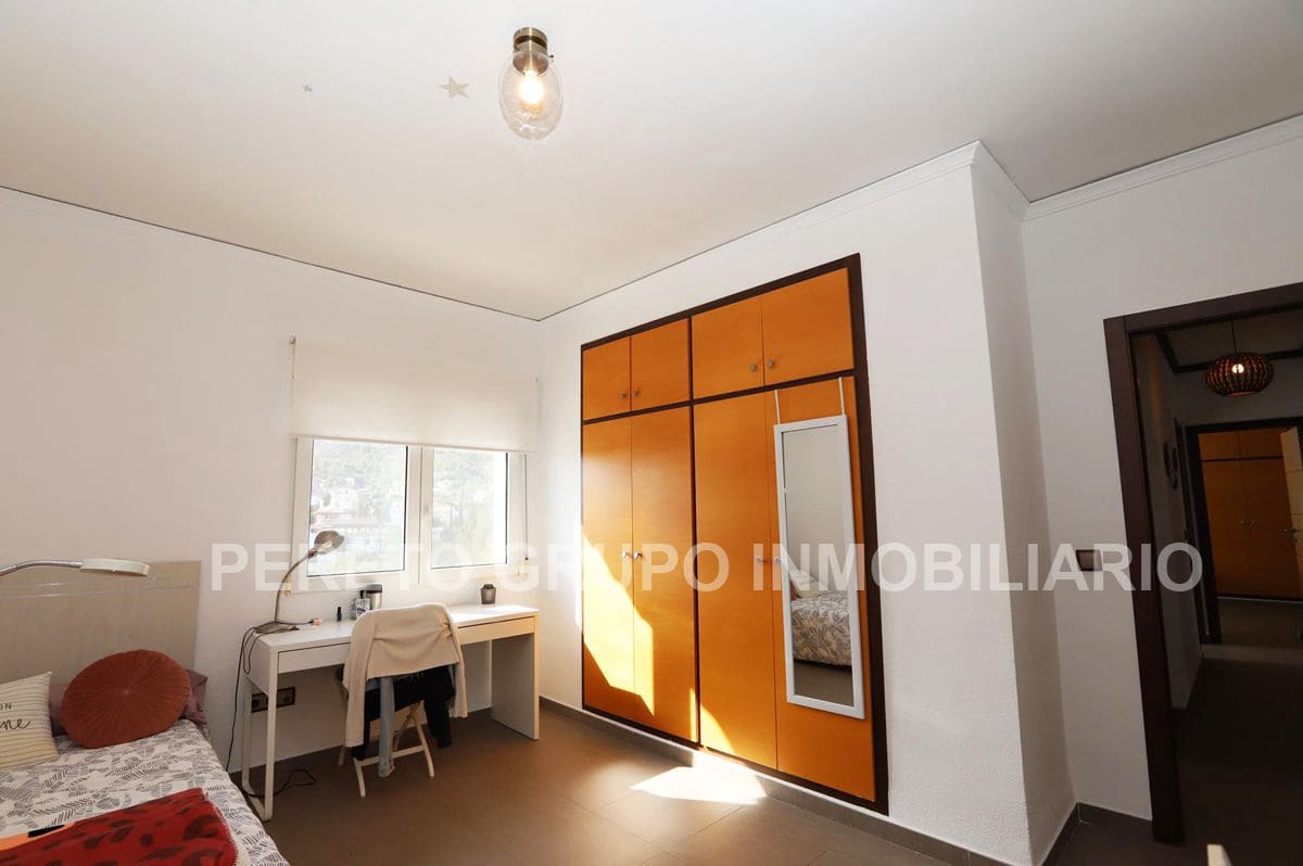 Chalet de 4 habitaciones en Dénia en venta con piscina garaje - 699.000 € (Ref: 8287909)