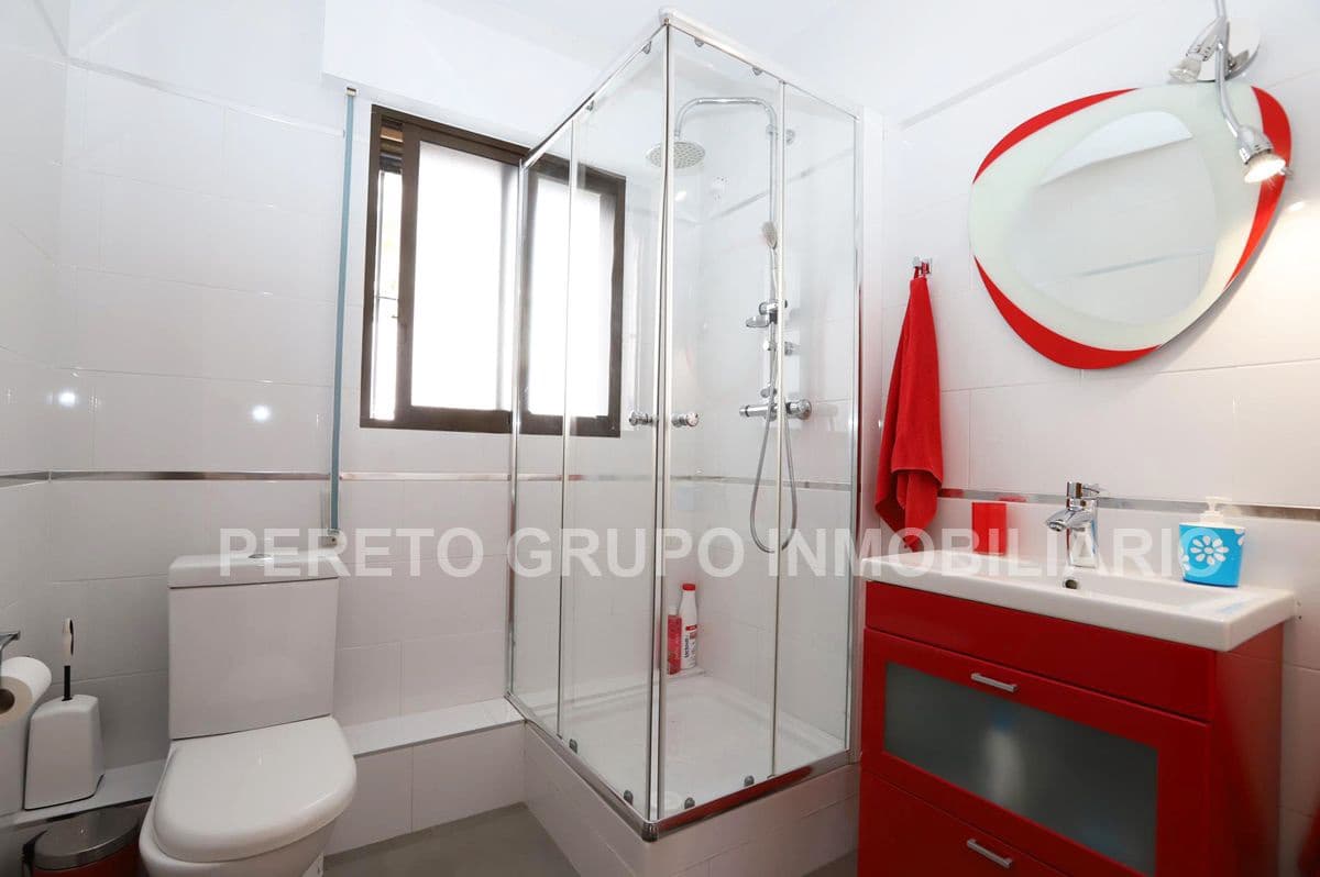 Chalet de 4 habitaciones en Dénia en venta con piscina garaje - 699.000 € (Ref: 8287909)