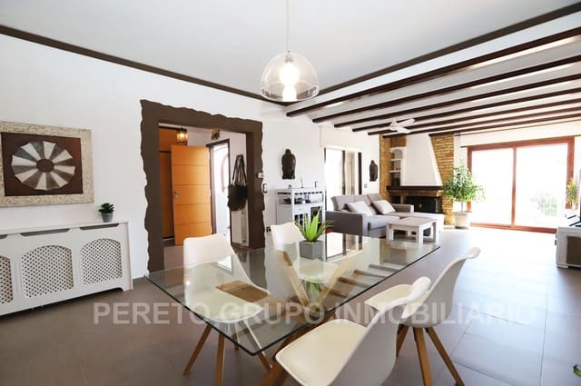 4 bedroom Villa for sale in El Montgó, Dénia with pool garage - € 699,000 (Ref: 8287909)