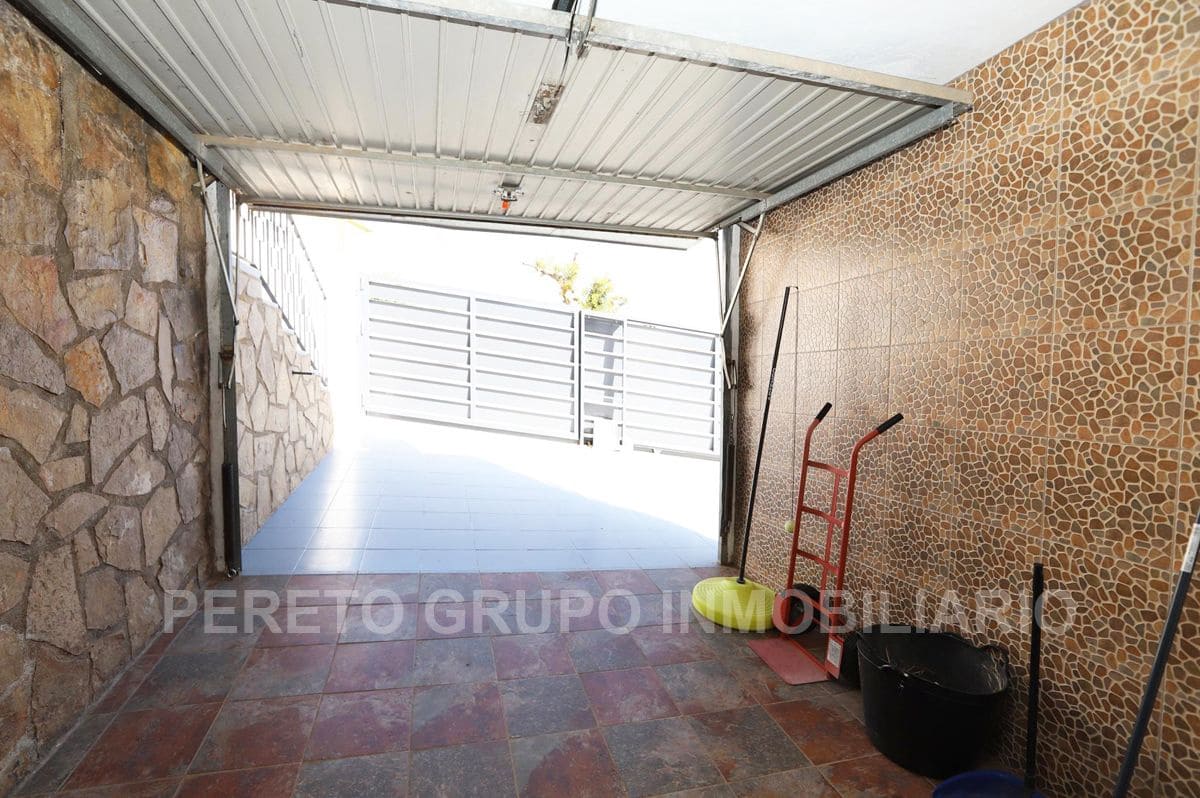 Chalet de 4 habitaciones en Dénia en venta con piscina garaje - 699.000 € (Ref: 8287909)