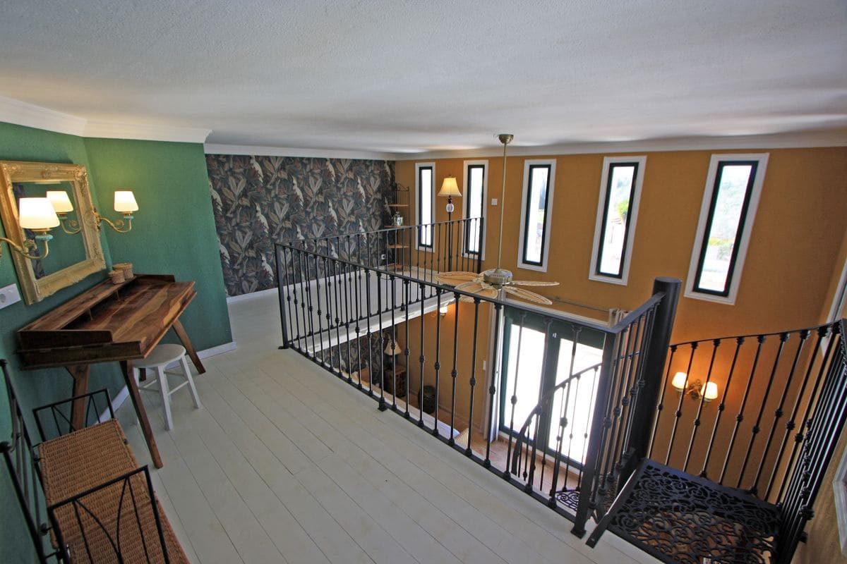 6 makuuhuone Huvila myytävänä paikassa La Sella mukana 
autotalli - 875 000 € (Ref: 8287912)