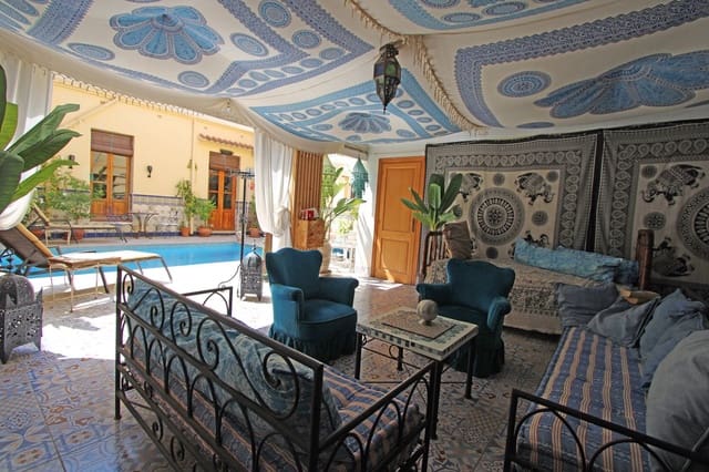 Casa de 8 habitaciones en Sanet i Negrals en venta con piscina garaje - 369.000 € (Ref: 8494329)