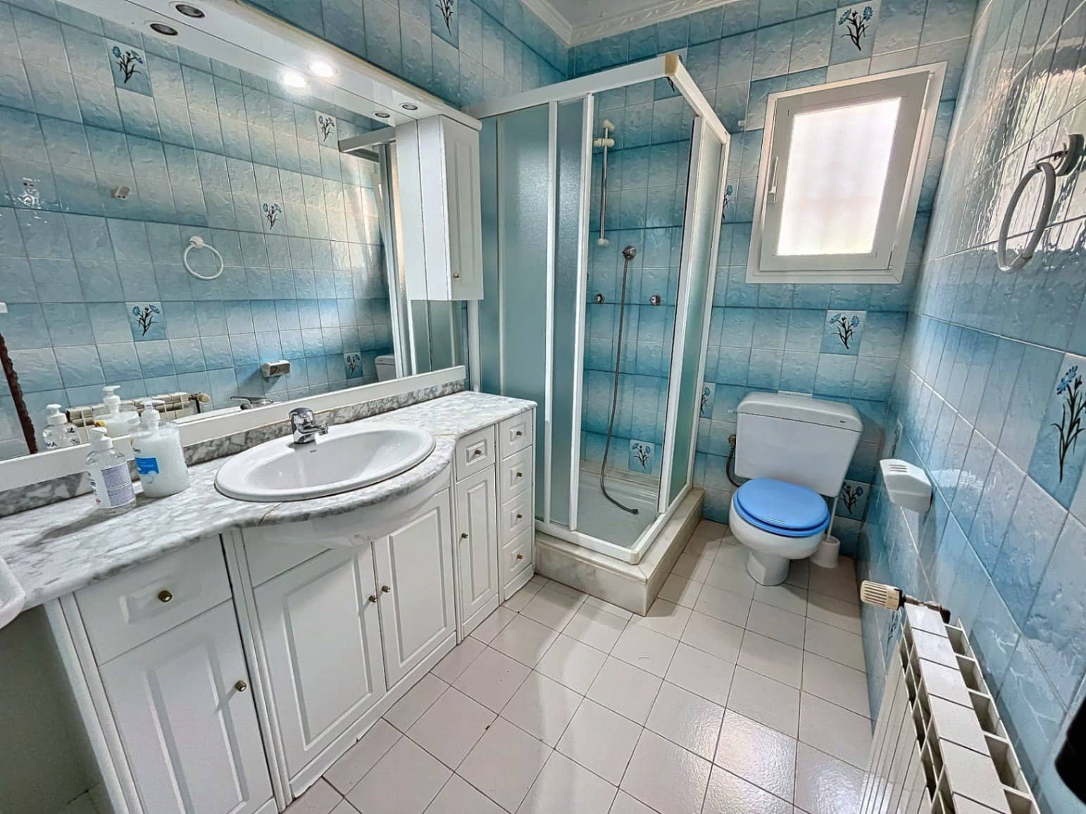 8 bedroom Villa for sale in Denia with pool garage - € 749,000 (Ref: 8494332)