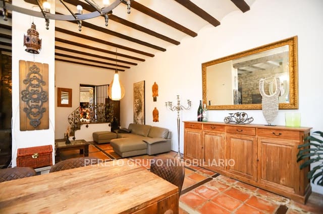 6 sypialnia Willa na sprzedaż w Jalón / Xaló z basenem garażem - 1 195 000 € (Ref: 8494336)