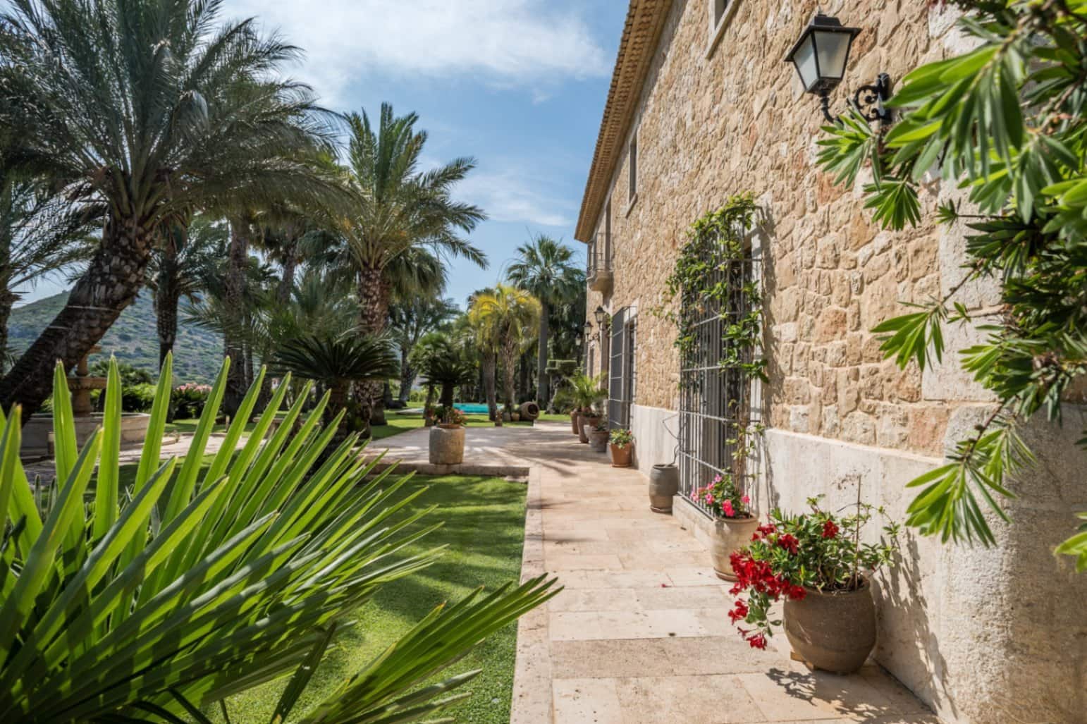 7 quarto Moradia para venda em La Xara com piscina garagem - 2 950 000 € (Ref: 8494338)