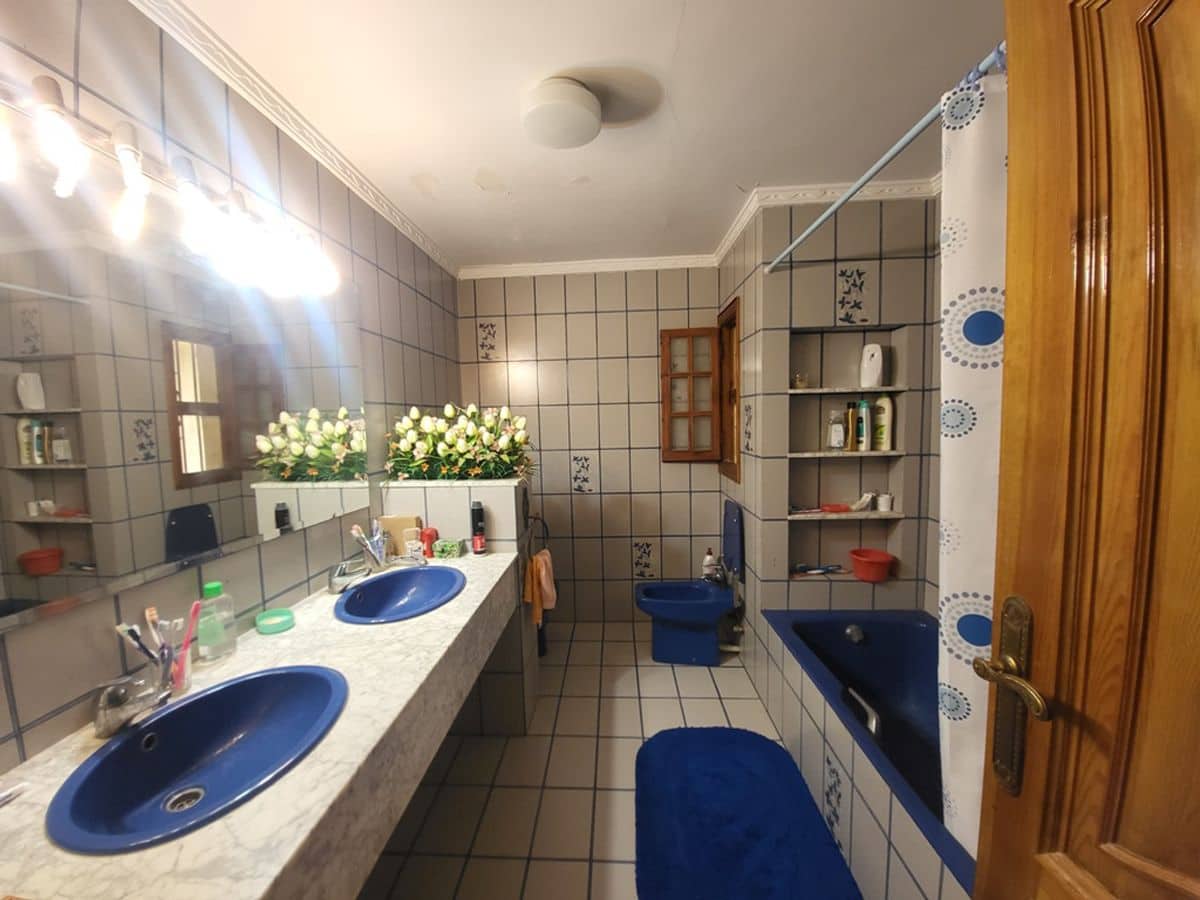 4 soveværelse Villa til salg i Denia med swimmingpool garage - € 700.000 (Ref: 8494348)