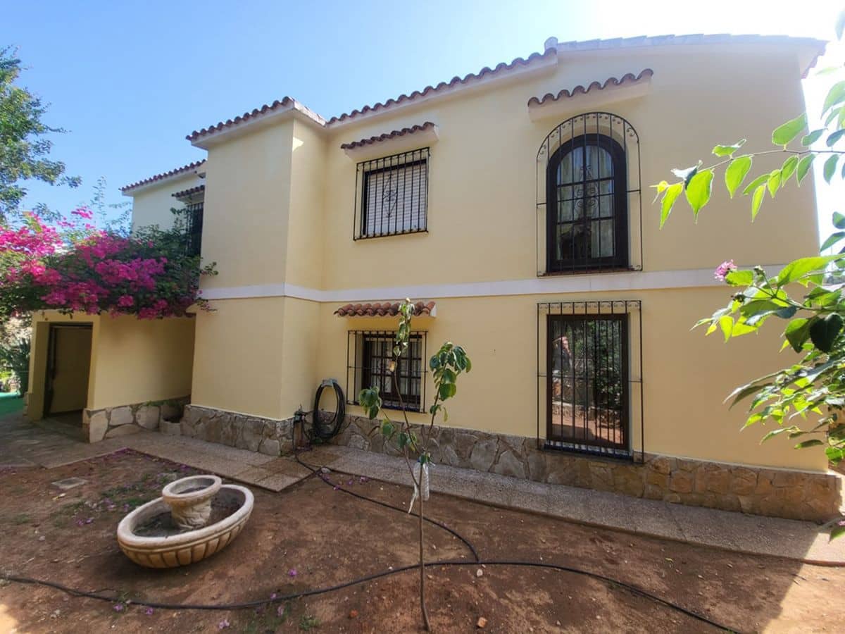 4 soveværelse Villa til salg i Denia med swimmingpool garage - € 700.000 (Ref: 8494348)