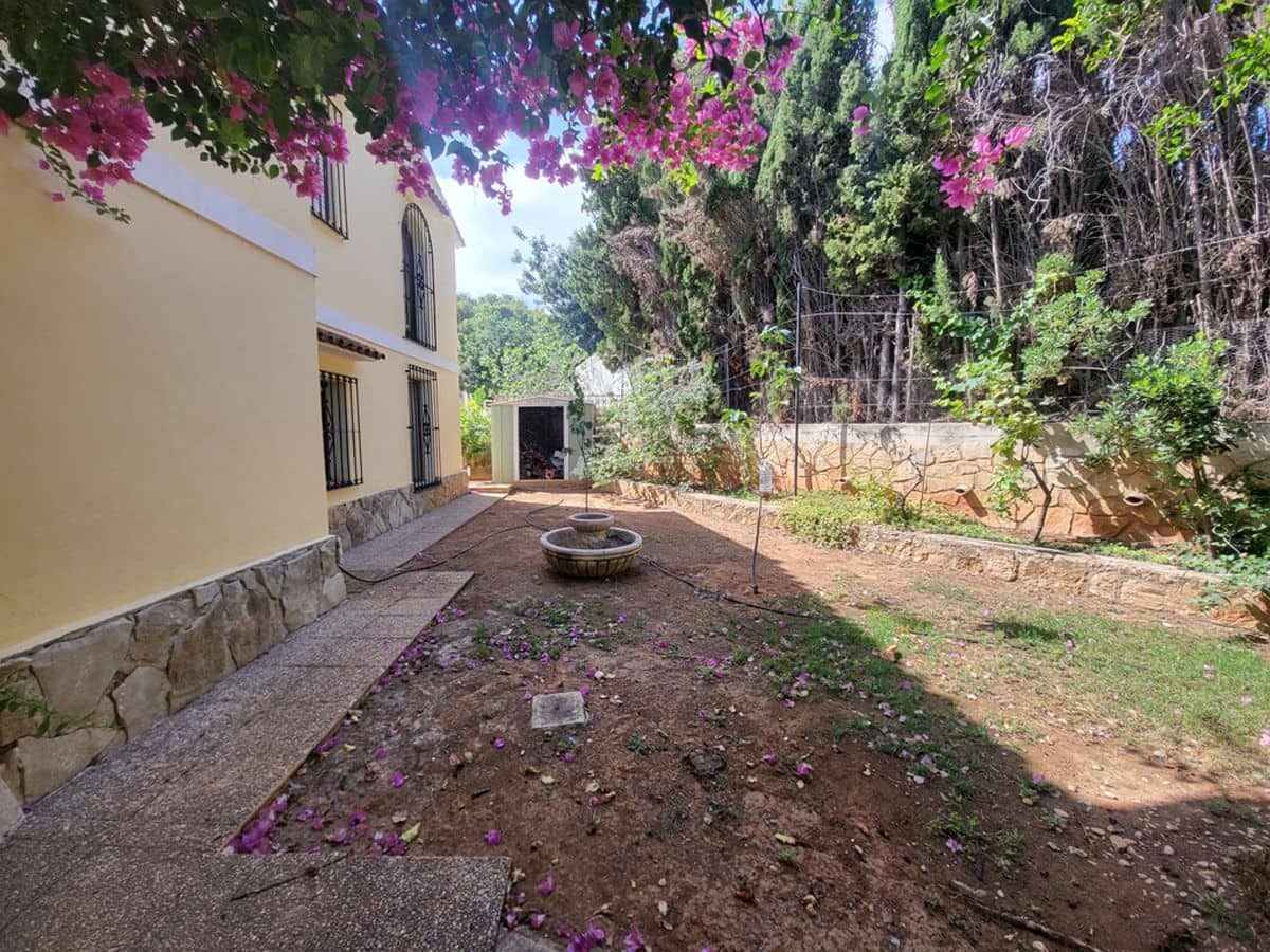 4 soveværelse Villa til salg i Denia med swimmingpool garage - € 700.000 (Ref: 8494348)