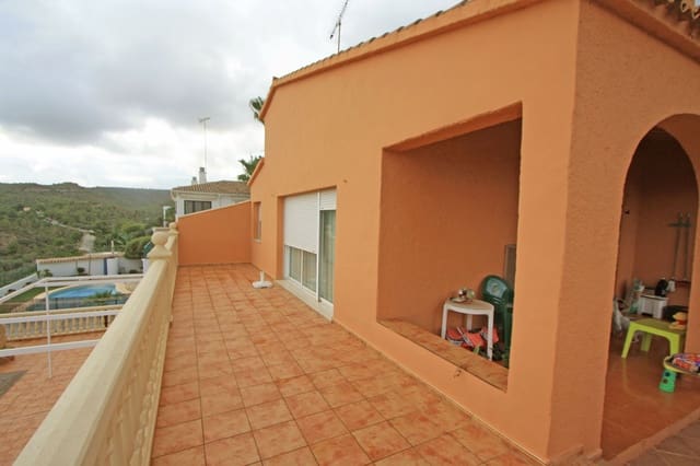 4 bedroom Villa for sale in El Montgó, Dénia with pool garage - € 775,000 (Ref: 8600594)