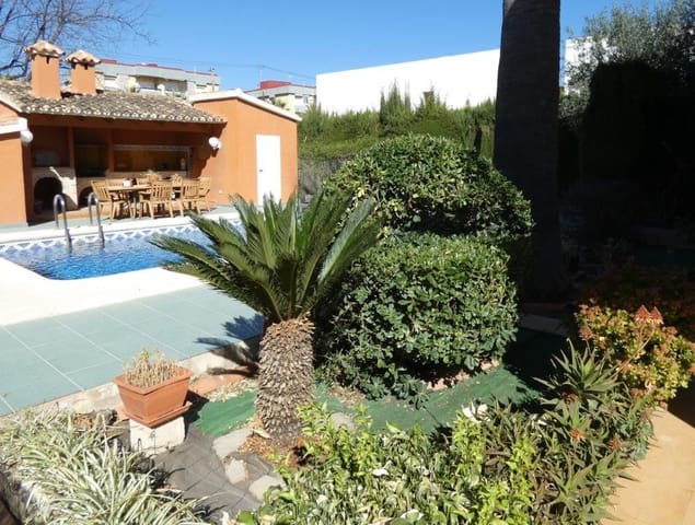 3 soverom Villa til salgs i Las Marinas / Les Marines, Dénia med svømmebasseng garasje - € 549 000 (Ref: 8669039)