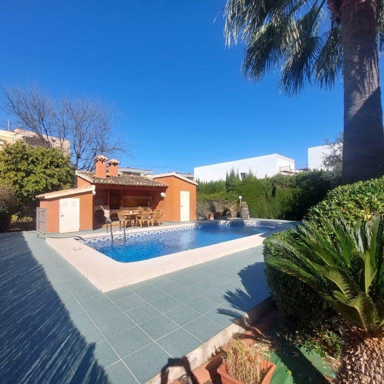 3 soverom Villa til salgs i Denia med svømmebasseng garasje - € 549 000 (Ref: 8669039)
