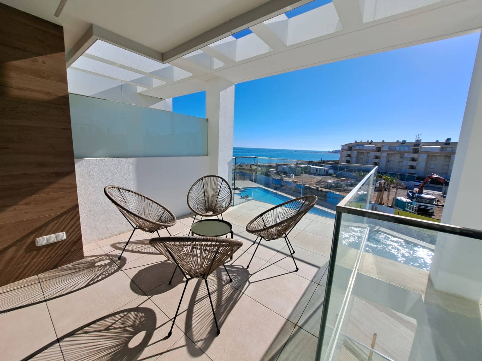 3 bedroom Apartment for sale in Denia with pool garage - € 549,000 (Ref: 8669040)