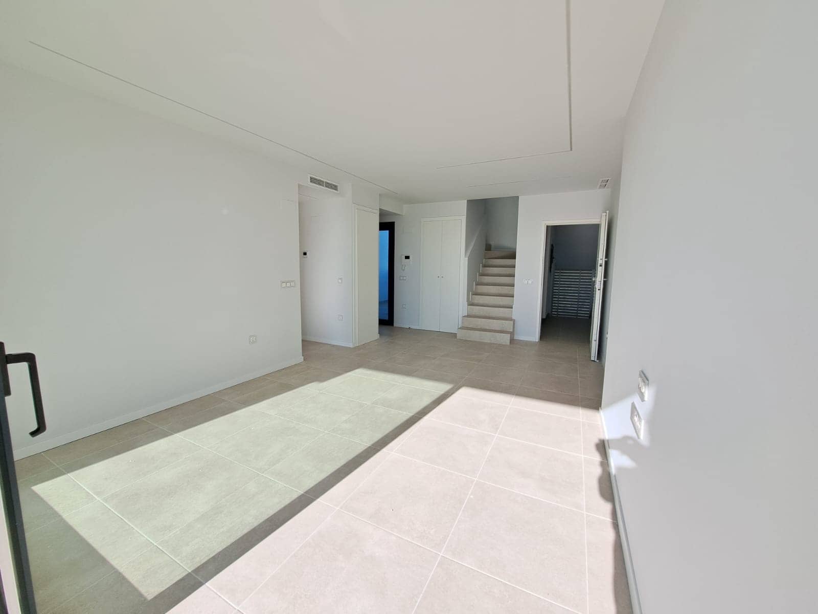 3 soveværelse Penthouse til salg i Denia med swimmingpool garage - € 749.000 (Ref: 8669043)