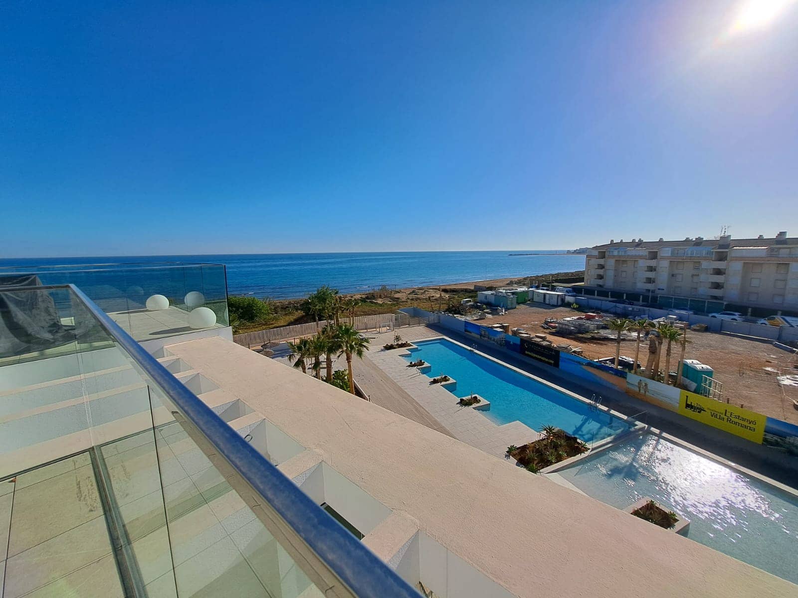 3 soveværelse Penthouse til salg i Denia med swimmingpool garage - € 749.000 (Ref: 8669043)