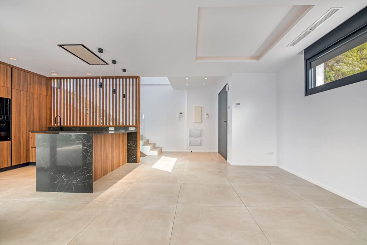 5 soveværelse Villa til salg i Denia med swimmingpool garage - € 1.595.000 (Ref: 8669047)