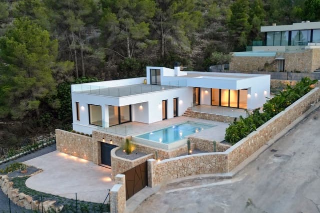 5 makuuhuone Huvila myytävänä paikassa El Montgó, Dénia mukana uima-altaan 
autotalli - 1 595 000 € (Ref: 8669047)