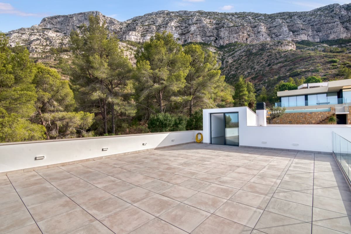5 soveværelse Villa til salg i Denia med swimmingpool garage - € 1.595.000 (Ref: 8669047)