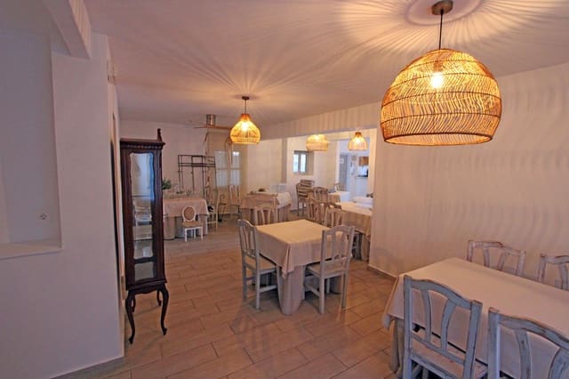 2 chambre Villa/Maison à vendre à Las Rotas / Les Rotes, Dénia avec garage - 500 000 € (Ref: 8742481)